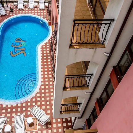 Step Hotel
