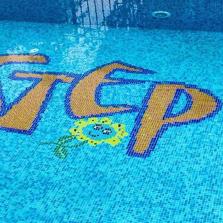 Step Sunny Beach